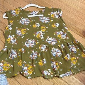 LOFT Floral Green Sleeveless Top